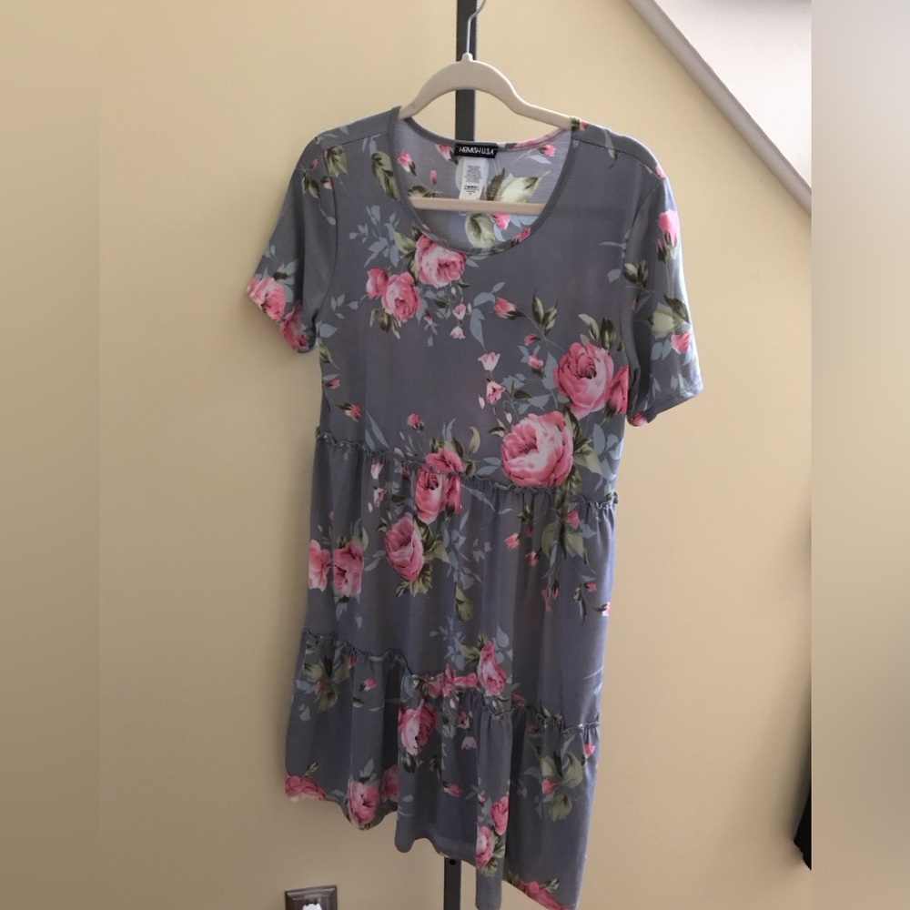 Lularoe Gray Floral Short Sleeve Tiered Dress - Pink Rose Print